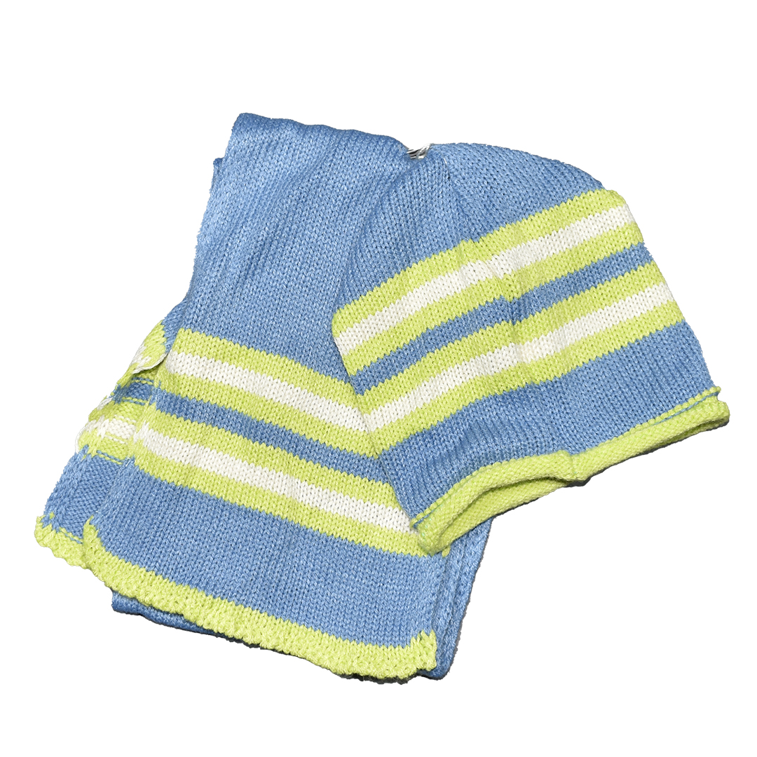 Зимна Вълна: Комплект Шапка и Шал 'Снежни Игри' за Момче