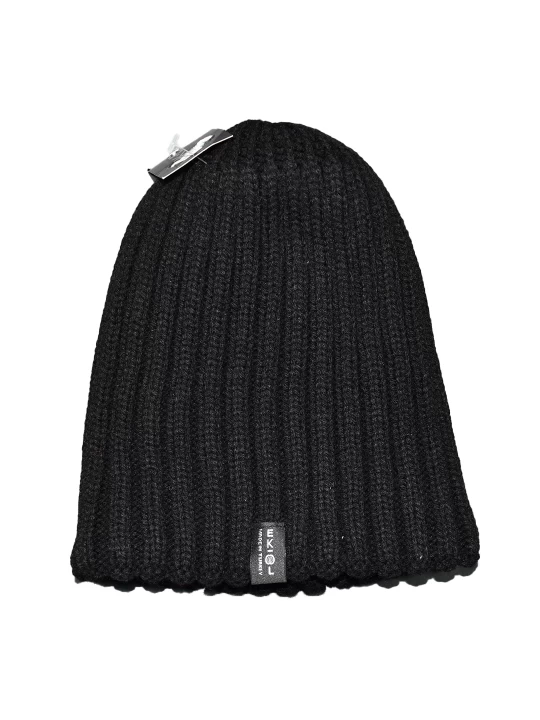 Зимно Приключение: Детска Шапка за Момче Стил и Топлина Зимно Приключение: Детска Шапка за Момче Стил и Топлина