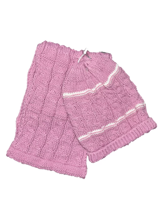 Розово Уют: Комплект Шапка и Шал 'Пастелен Комфорт' за Момиче Розово Уют: Комплект Шапка и Шал 'Пастелен Комфорт' за Момиче