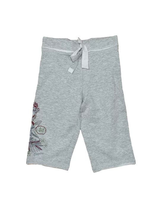Детски летни панталонки за момиче в светло сиво Детски летни панталонки за момиче в светло сиво