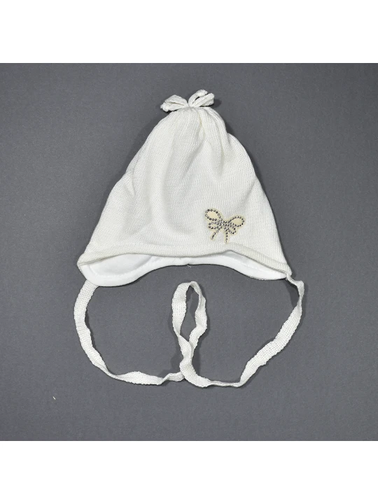 Класическа Бяла Шапка за Момиче с Пеперуда Класическа Бяла Шапка за Момиче с Пеперуда