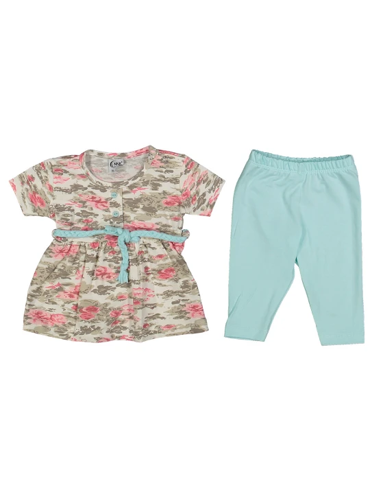 Бебешки летен комплект за момиче - Изчистен и стилен Бебешки летен комплект за момиче - Изчистен и стилен