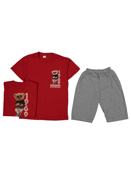 Детски летен комплект за момче с червена тениска и апликация мечок Детски летен комплект за момче с червена тениска и апликация мечок