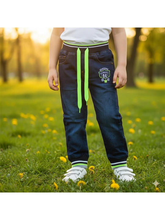 Памучни детски дънки за момче с ластик Памучни детски дънки за момче с ластик
